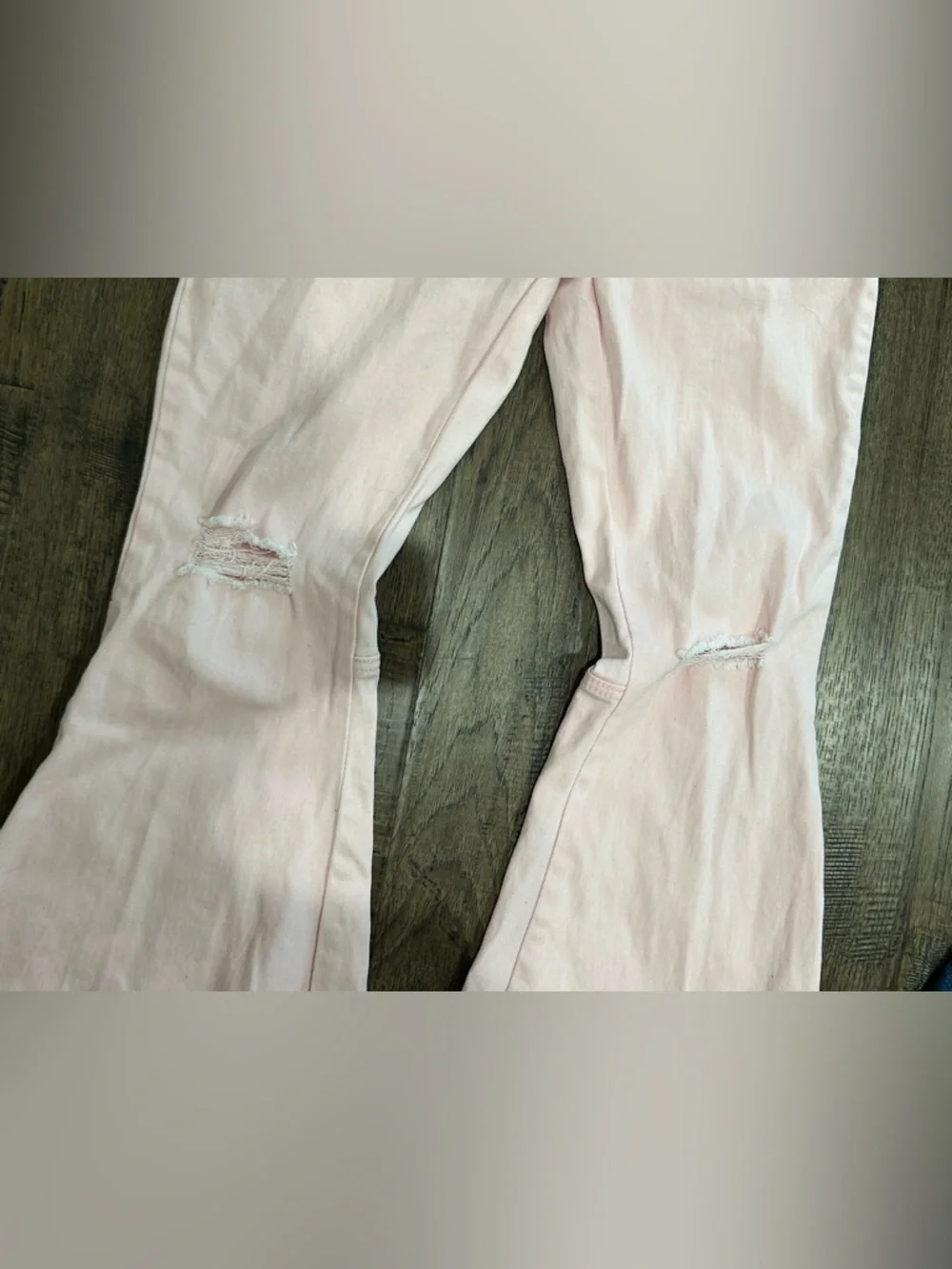 Light Pink Flared Jeans SHEIN - Picture 6 of 7
